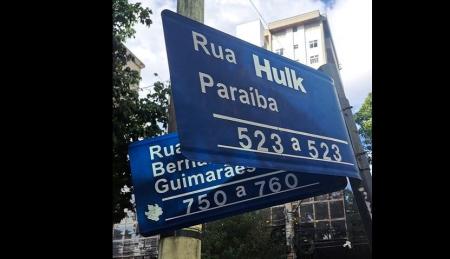 Nas duas regiões, a limpeza dos bueiros parece ser a única medida adotada pela Prefeitura de Belo Horizonte