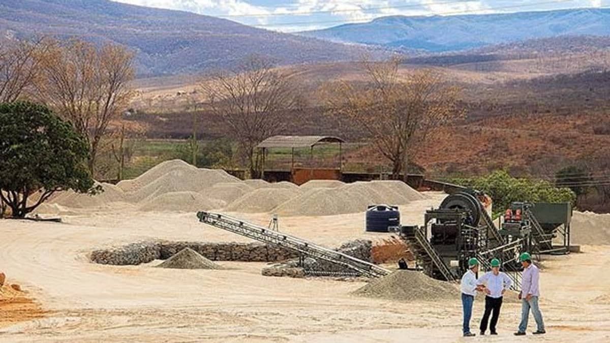 Por que Minas quer investir na exploração do Lítio? 