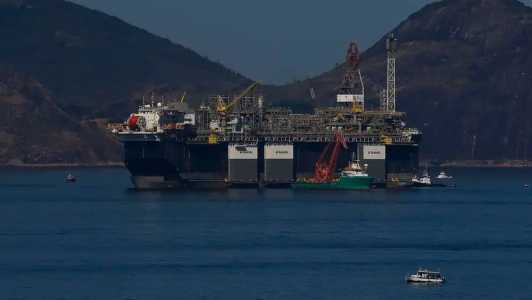 Plataforma petrolífera no Brasil