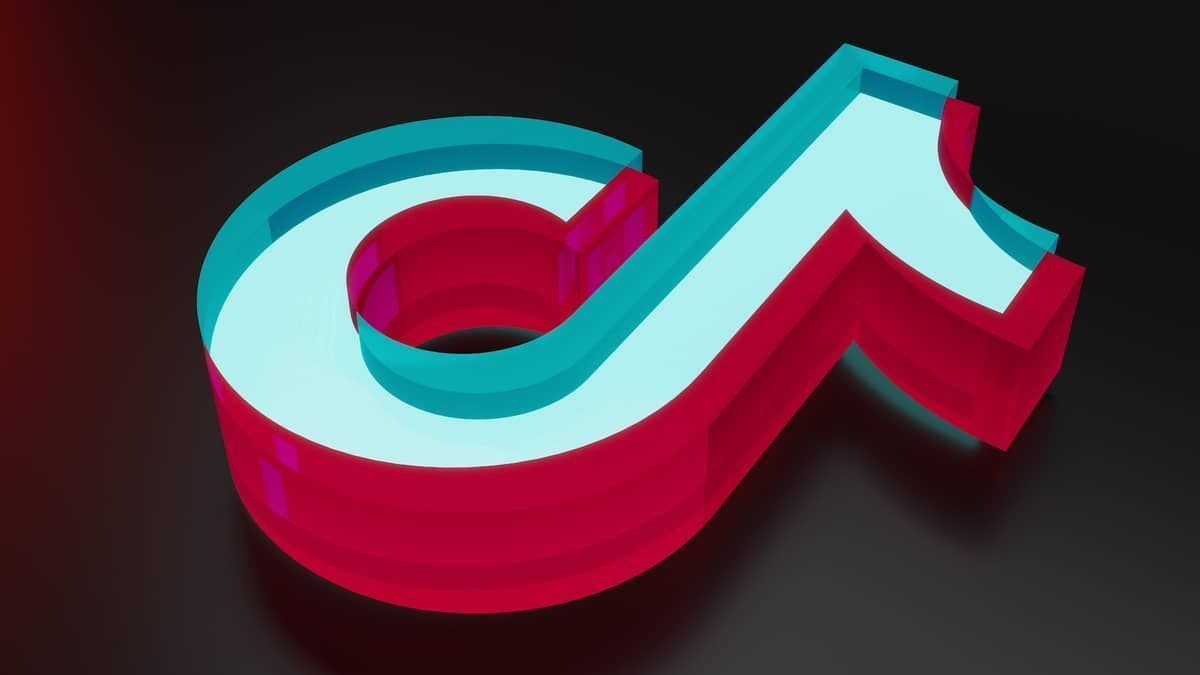 Como sincronizar os lábios com uma música no TikTok
