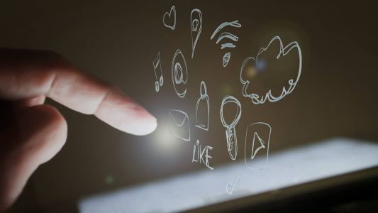 Plataformas terão de cumprir obrigações determinadas pela Comissão Europeia