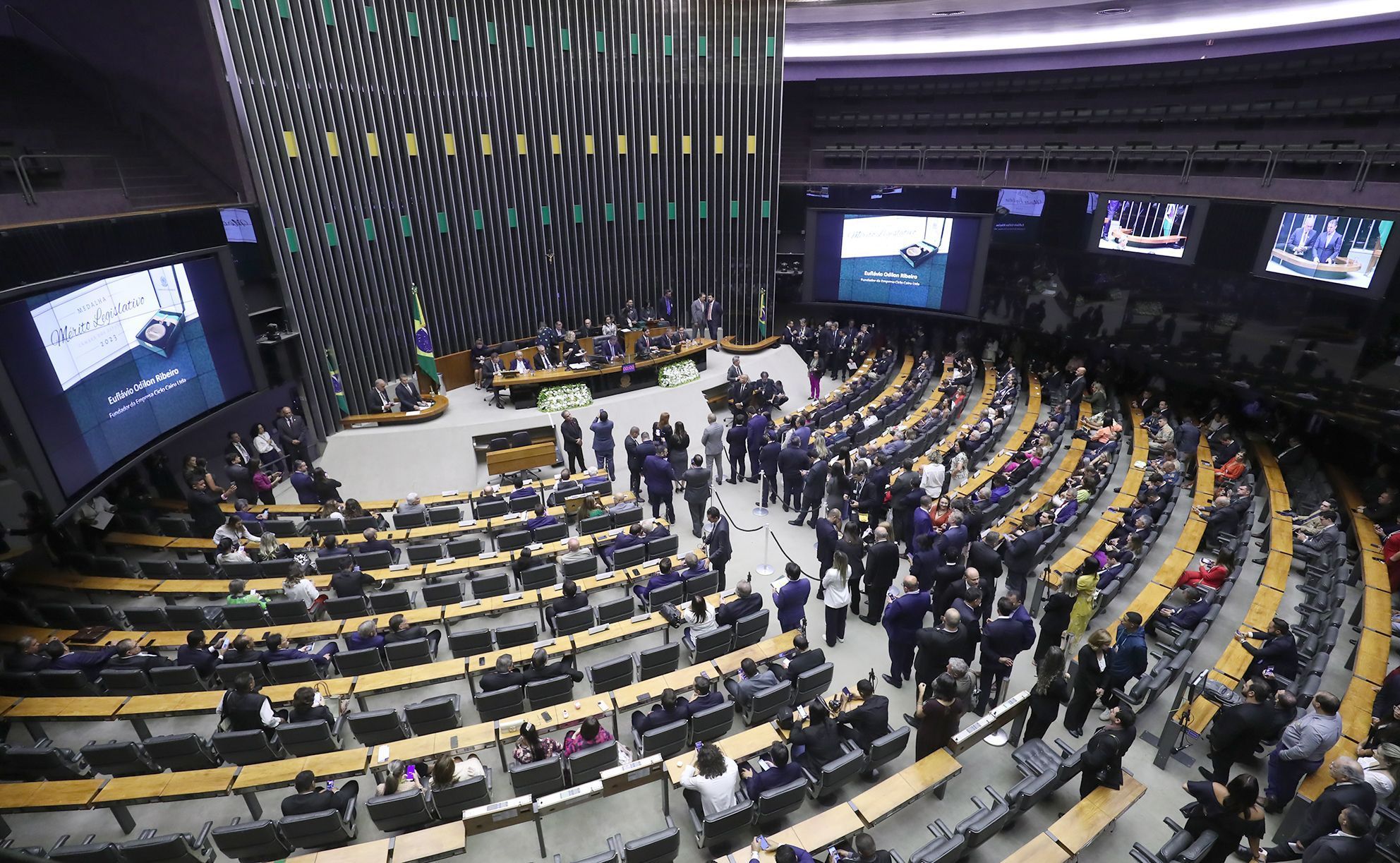 Câmara dos Deputados fará investigação para apurar ataque hacker com xingamento a Moraes