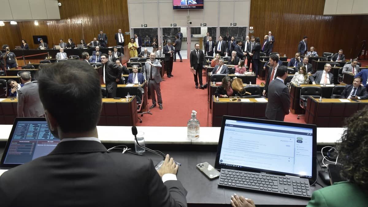 ALMG: CPI da Minas Arena não será protocolada pelo menos até reunião de comitê com empresa e Cruzeiro no dia 20 de abril
