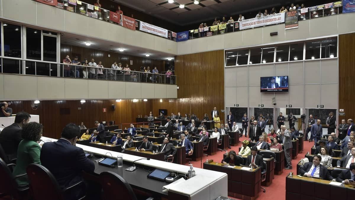 ALMG aprova reforma administrativa e reajuste salarial de Zema e secretários