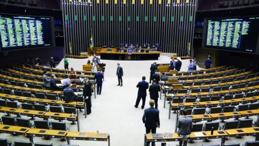 Plenário da Câmara aprovou pedido de urgência