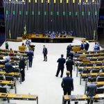 Congresso adia análise da LDO, após apelo do governo