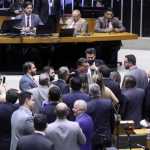 Câmara pode votar hoje projeto com o Desenrola e limite para o rotativo