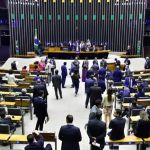 Votação da minirreforma eleitoral segue no plenário da Câmara; conheça o PL 4438/2023