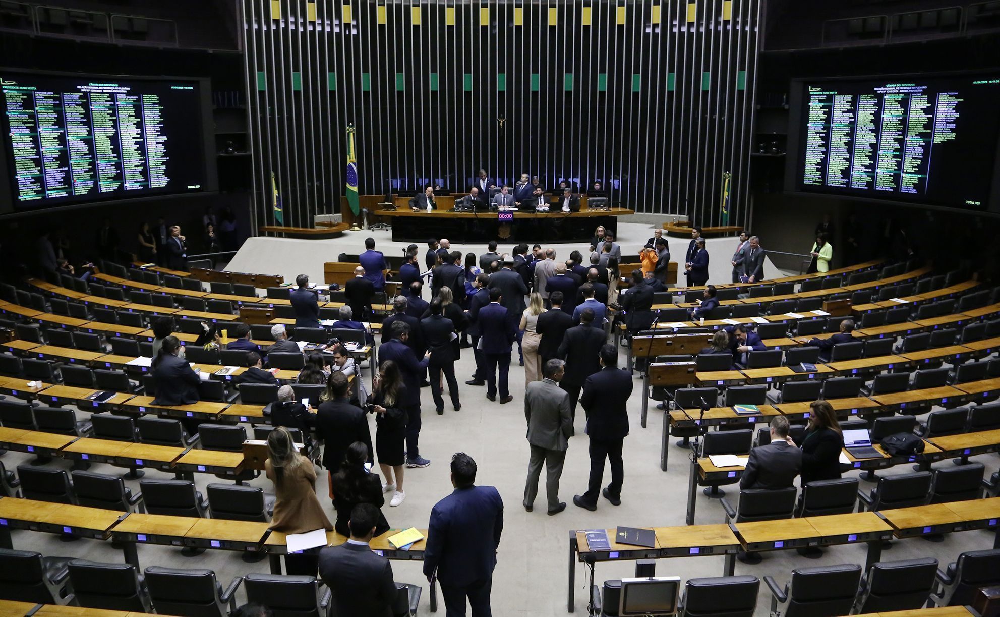 Antifacção: Câmara dos Deputados discute lei de combate a facções nesta terça (18)