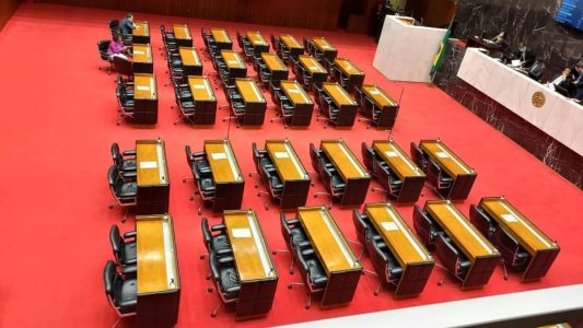 Plenário vazio nesta segunda-feira (26) na Assembleia Legislativa de Minas Gerais