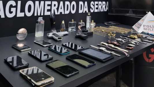 PM apreende vários itens furtados na casa do suspeito