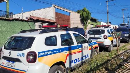 PM foi acionada para atender a ocorrência, que terminou com duas vítimas fatais