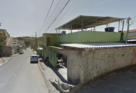 PM reage a assalto em comércio da esposa e mata criminoso no Barreiro, em BH