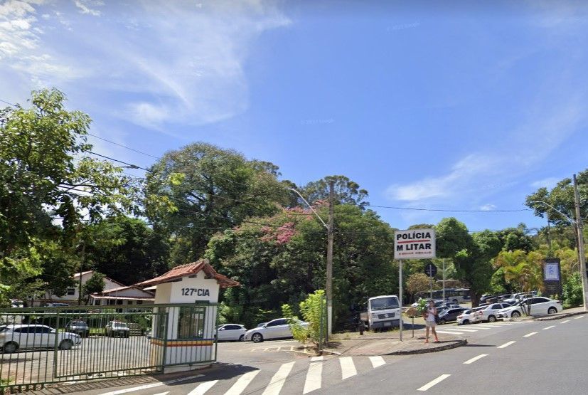 Homem é baleado após invadir companhia da PMMG no bairro Serra, em BH