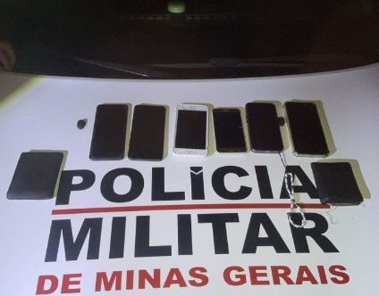 Trio é preso suspeito de furtar celulares durante bloco de Carnaval na Pampulha, em BH