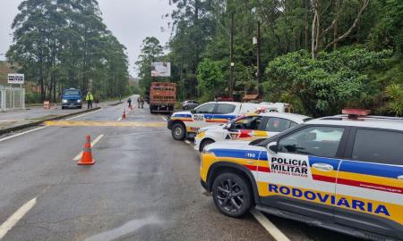 Fiscalização da PMR nas rodovias da Zona da Mata e Campo das Vertentes