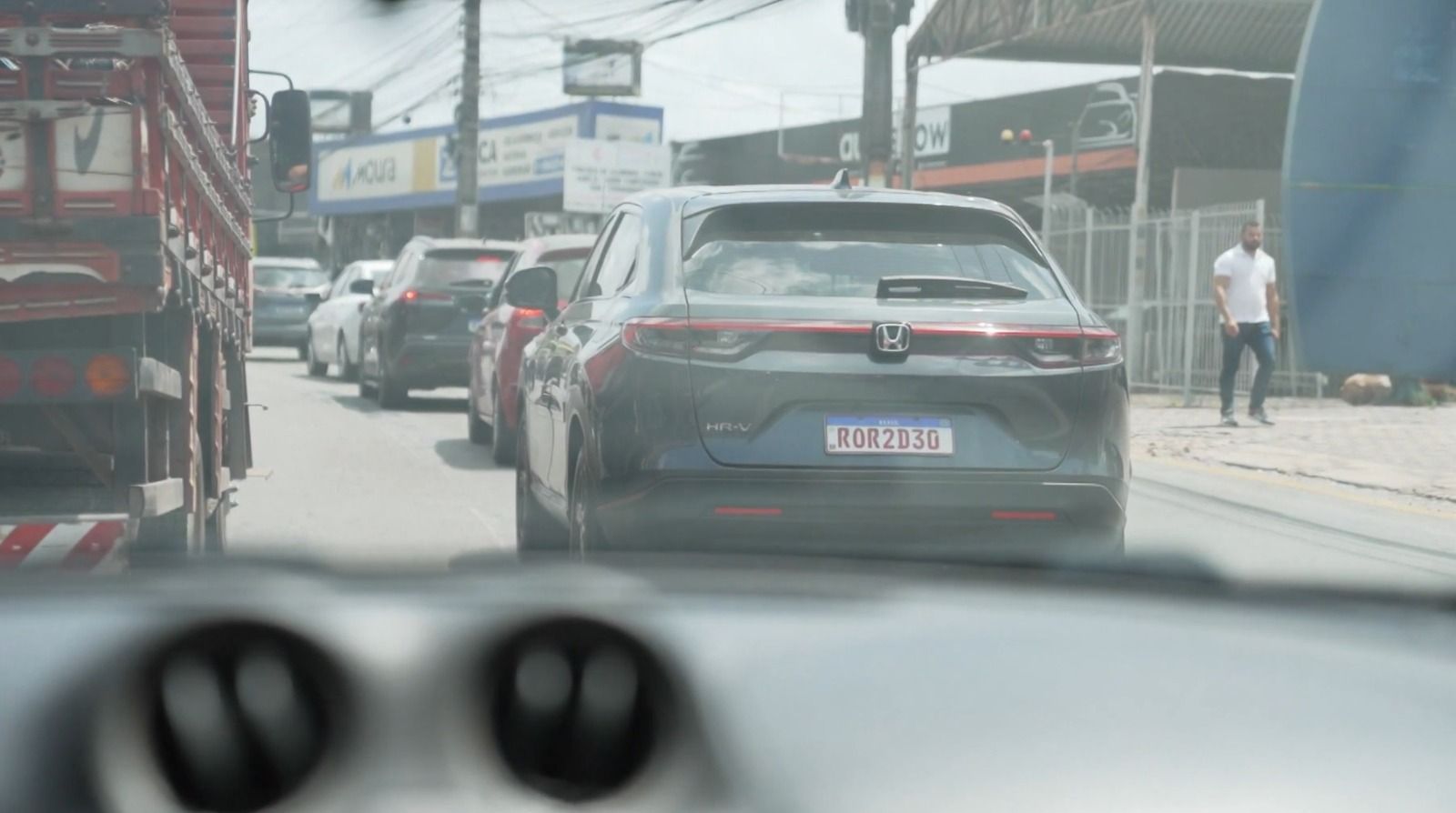PMs, coronéis e auditor se passam por taxistas para comprar carros com descontos de até R$ 20 mil, diz MP
