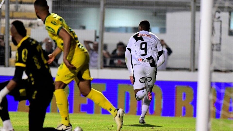 Mirassol sofre virada da Ponte Preta e desperdiça chance de entrar no G4 da Série B