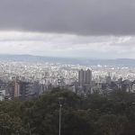 Defesa Civil alerta para pancadas de chuva fortes a qualquer hora do dia até segunda em BH