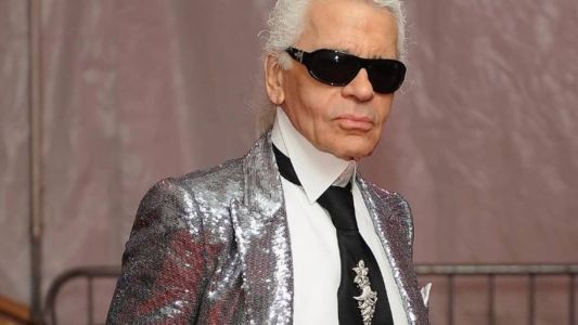 Polêmico, designer marcou a moda no século XX