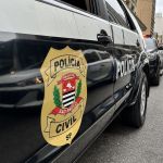 Policial é preso com suspeitos que assaltaram casa e fizeram família refém na Grande SP