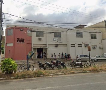 Foto mostra Delegacia da Polícia Civil em Ubá (MG)