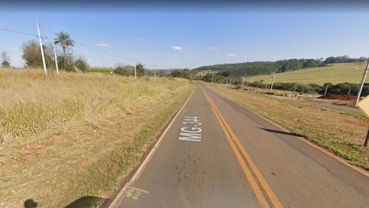 Polícia desconfia que vítima tenha se acidentado em uma curva da estrada