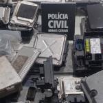 Polícia encontra peças de carros em ação contra pai e filho suspeitos de desmanche