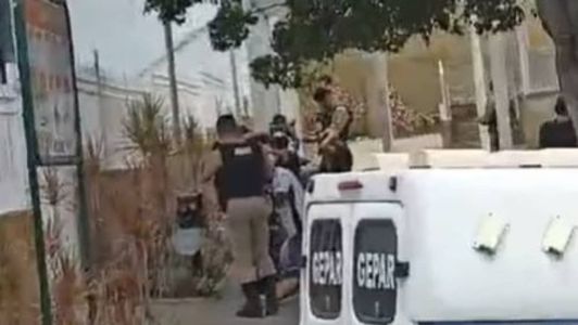 Polícia faz buscas para identificar e localizar os envolvidos