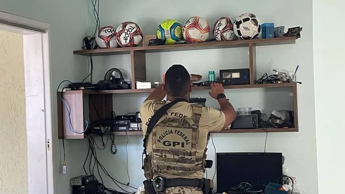 Manipulação de resultados: PF faz busca e apreensão na casa de jogador em Belo Horizonte