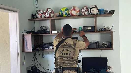 Polícia Federal cumpriu mandados em diversos municípios brasileiros