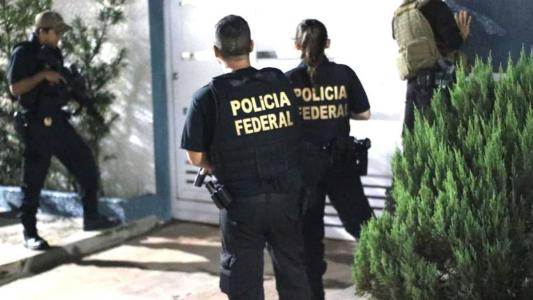 Polícia Federal cumpriu mandados de prisão e busca e apreensão contra quadrilha que compravam e vendia ouro ilegal
