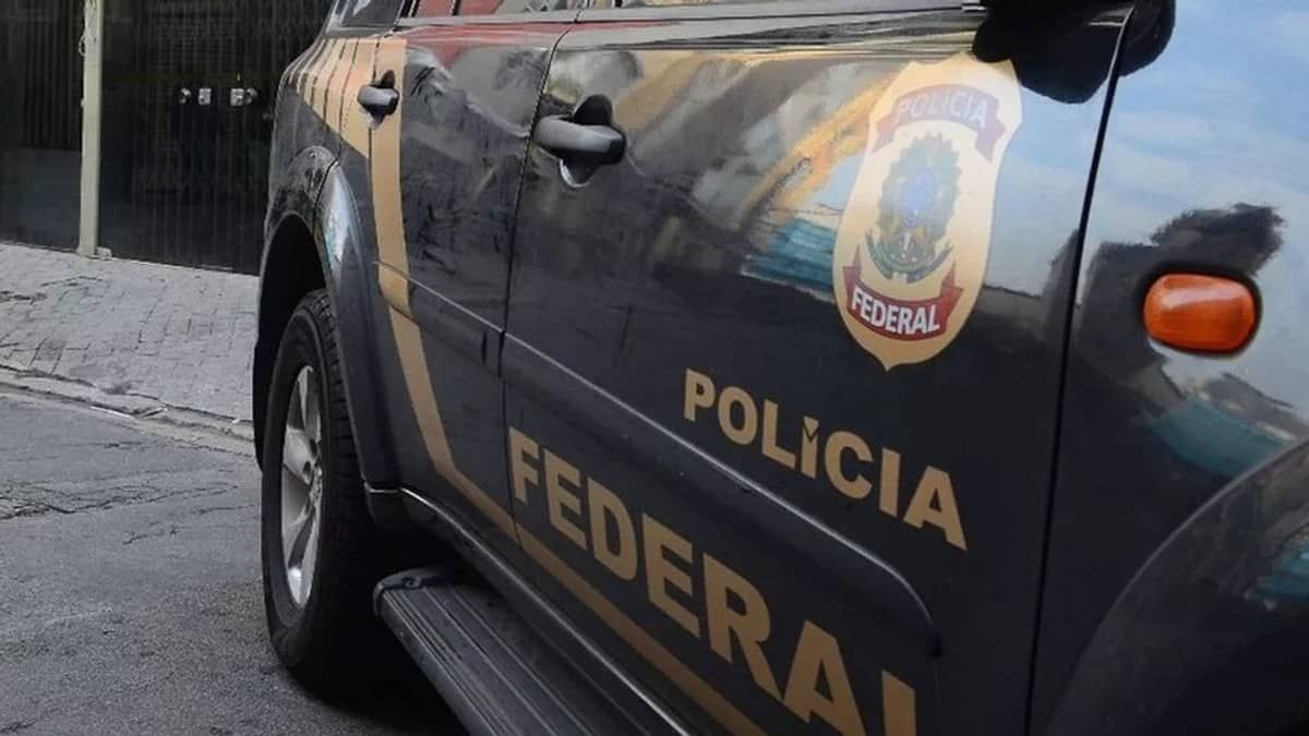 PF mira quadrilha de Minas envolvida em esquema de venda de armas de uso restrito e roubo 