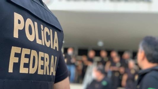 Polícia Federal investiga rede de tráfico de pessoas do Brasil para a Itália.