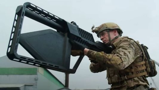 Polícia Federal usou DroneGun Tactical para aterrissar dispositivos que voavam na Esplanada dos Ministérios