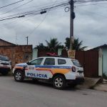 Corpos encontrados com bebê em Esmeraldas apresentam sinais de tortura; mulher teve o couro cabeludo arrancado; mulher teve o couro cabeludo arrancado