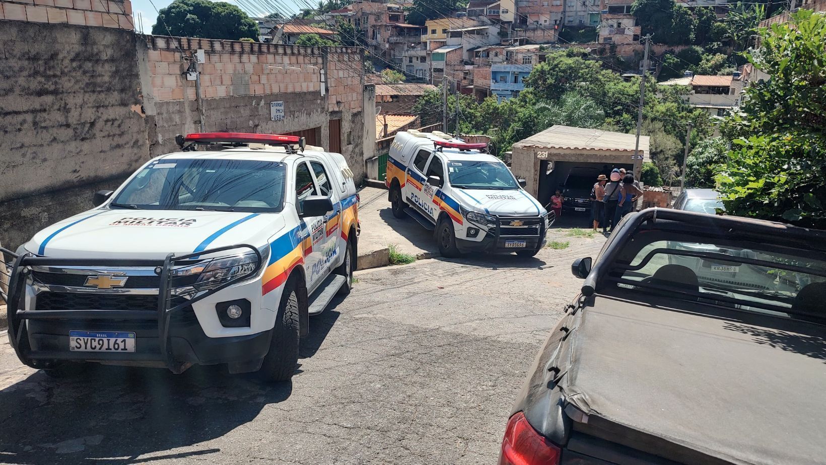 Quatro homens armados são suspeitos de matar três dos 5 baleados na região Norte de BH