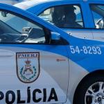 Polícia procura bandidos que explodiram banco e roubaram armas de militares no Rio de Janeiro