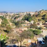 Assassinato de chefe do tráfico desencadeia guerra entre gangues no aglomerado da Mina, em Ribeirão das Neves