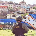 Polícia prende dois suspeitos em operação no Morro do Papagaio, em BH