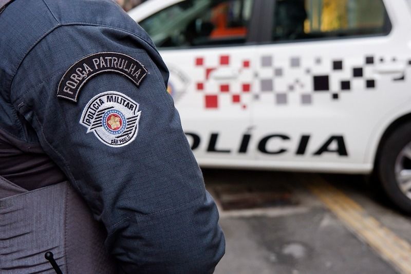 Policial Militar 'nota 10' é afastado após suspeita de assaltar lotérica em SP