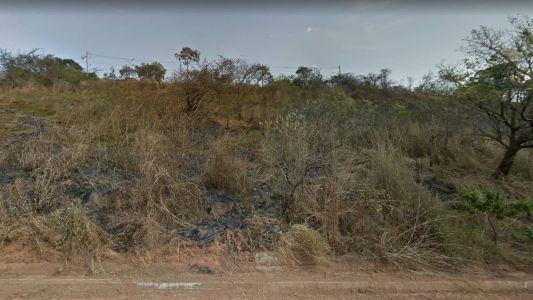 Polícia não conseguiu identificar o homem e iniciou investigações