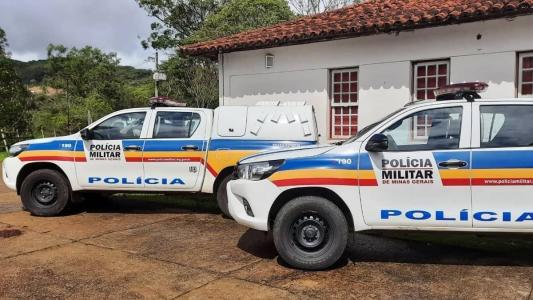 Polícia prendeu suspeito após furar bloqueio