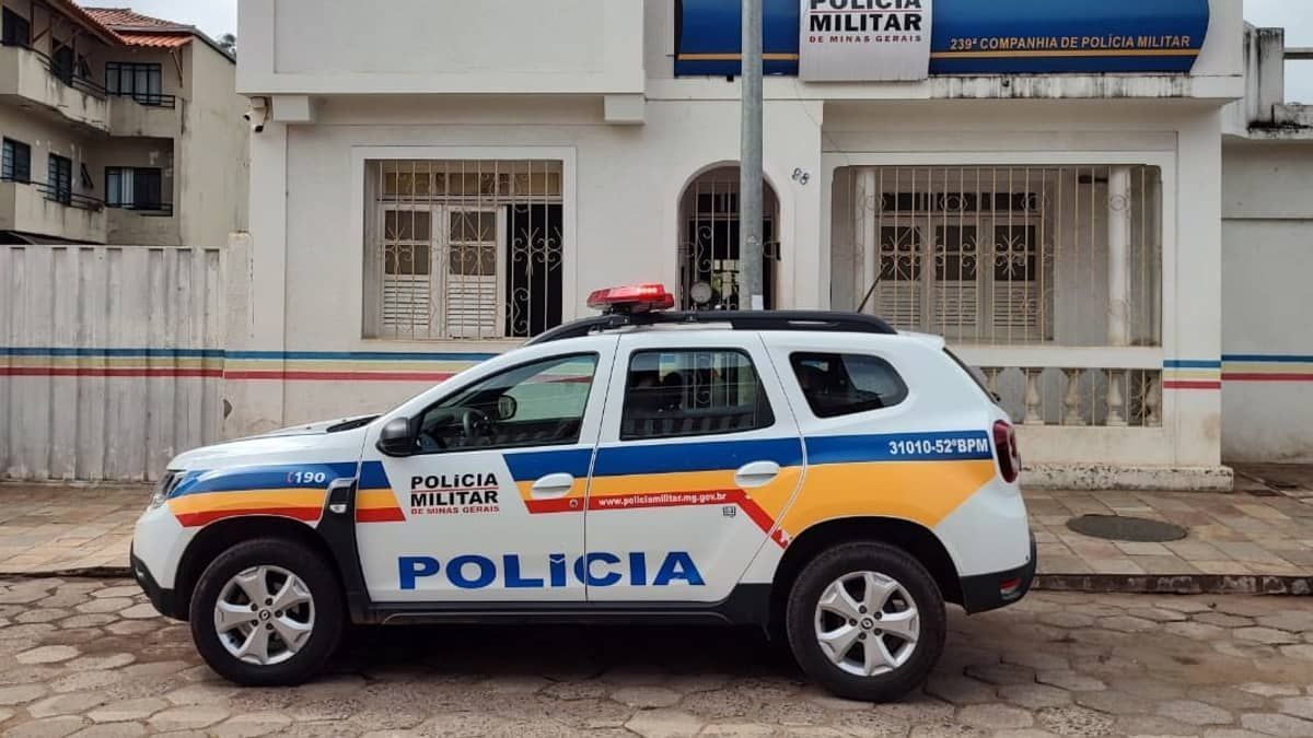 Polícia Militar prende suspeito de roubo em supermercado