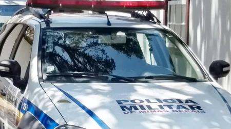 Polícia procura suspeito de atear fogo em bar