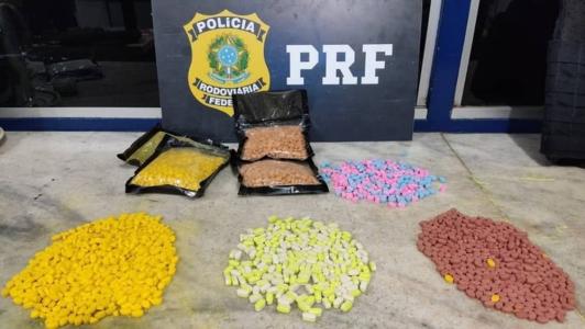 Polícia Rodoviária Federal apreendeu comprimidos de ecstasy