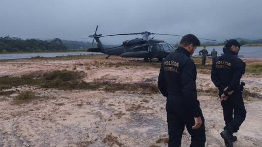 Policiais federais resgataram menina de 15 anos que teria sido cooptada por garimpeiros ilegais