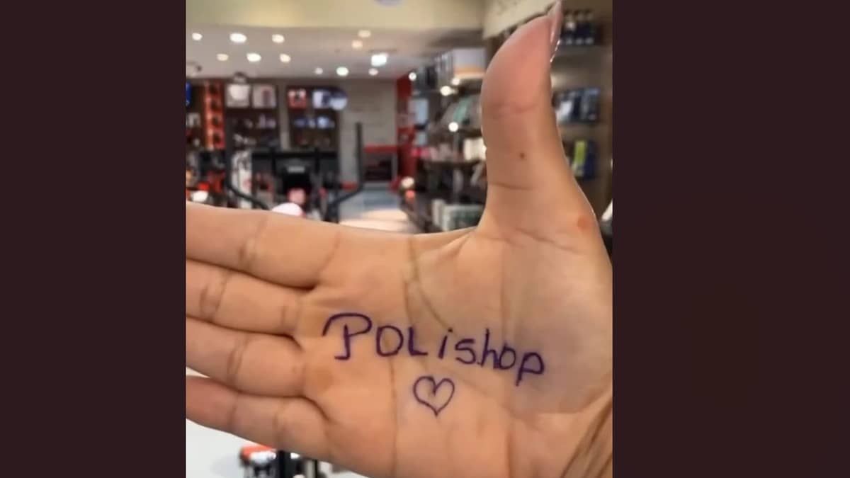 Shoppings fecham 127 lojas em agosto. Polishop, Ponto e Imaginarium lideram