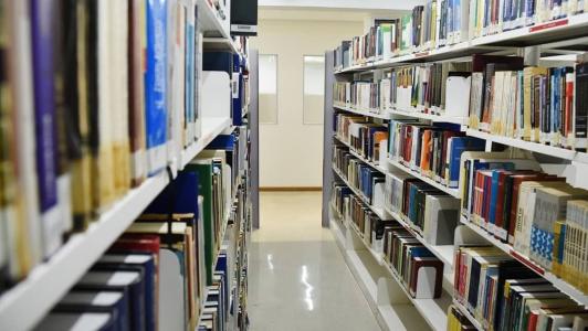 Política de incentivo à literatura depende de sanção da prefeitura