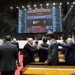 Assembleia aprova PPAG e Orçamento de 2026 com déficit previsto de R$ 5 bilhões